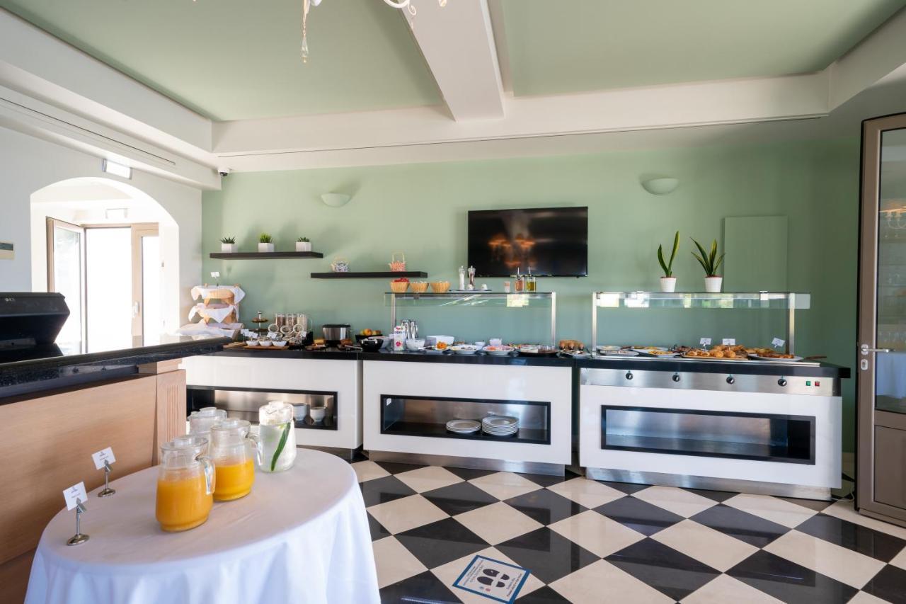 Costa Rossa Boutique Hotel - Adults Only 릭수리 외부 사진